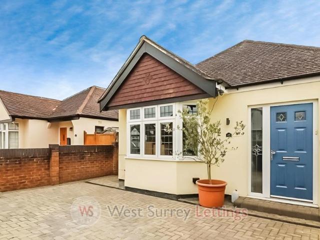 House for rent in Row Town, Surrey