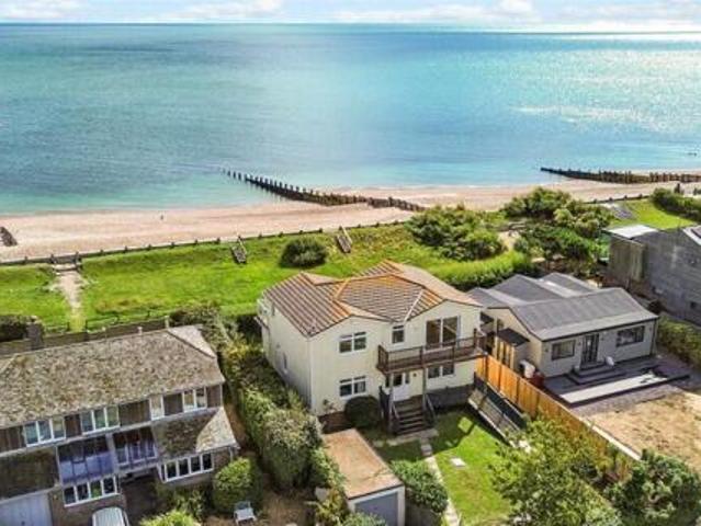 House for sale in Littlecote, West Sussex