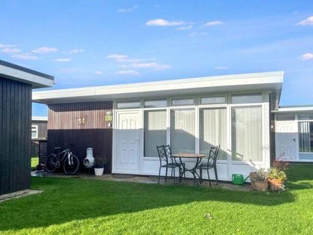 House for sale in Littlecote, West Sussex