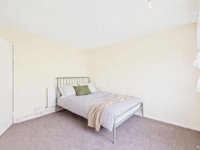 Apartment for rent in Bevendean, Brighton & Hove