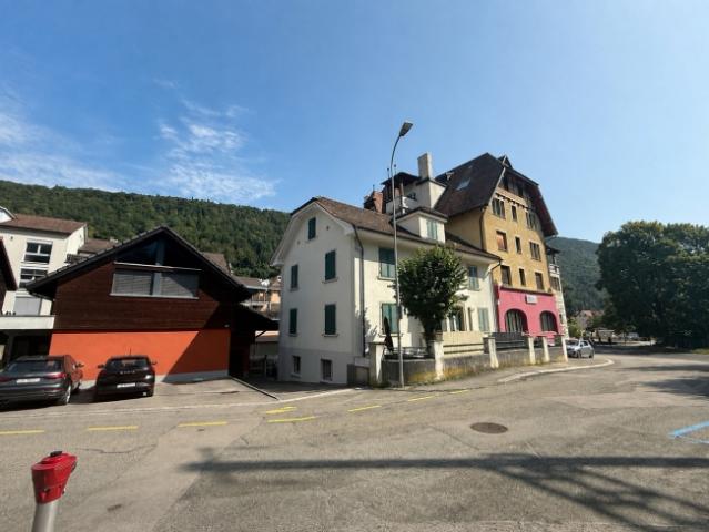 Wohnung kaufen in Moutier, Bern