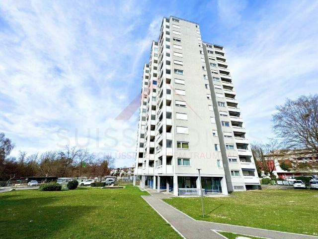 Wohnung kaufen in Kloten, Zürich