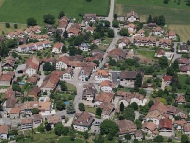 Haus kaufen in Givrins, Waadt