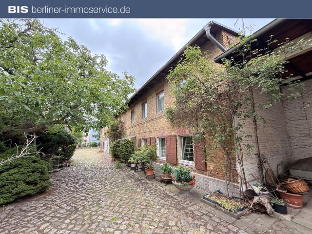 Erdgeschosswohnung kaufen in Treptow–Köpenick, Berlin