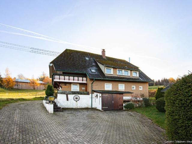 Haus kaufen in Hinterzarten, Landkreis Breisgau-Hochschwarzwald