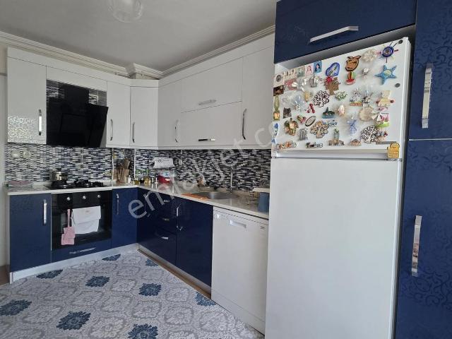 Karabağlar, İzmir içerisinde satılık mülk