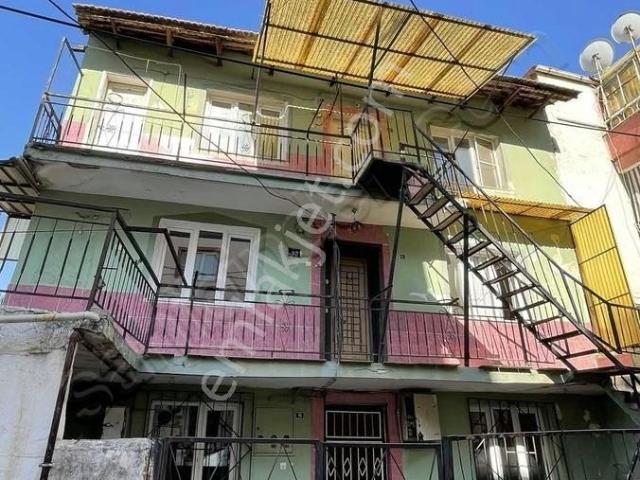 Turgutlu, Manisa içerisinde satılık mülk