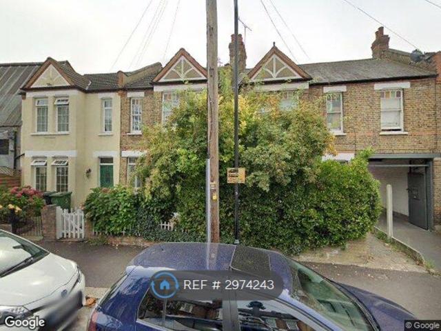 Studio for rent in Highams Park, Greater London