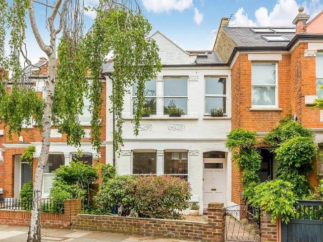 House for rent in North Sheen, Greater London