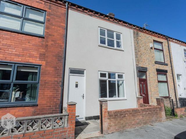 Apartment for rent in Westleigh, Wigan