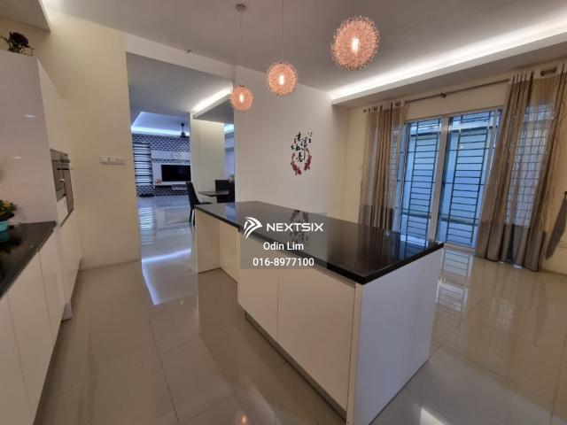 Shop for sale in Kuching