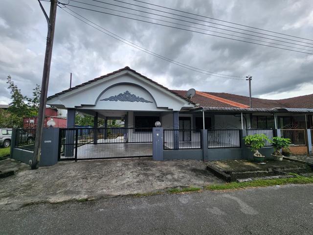 Residential House for sale in Kuching, Sarawak
