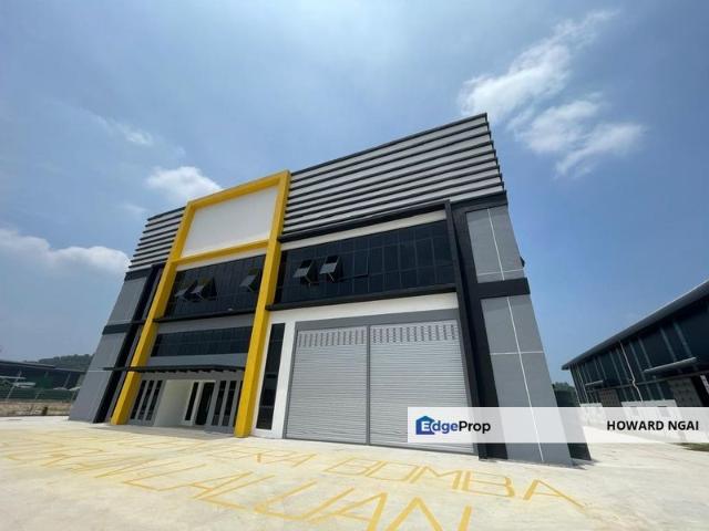 Warehouse for sale in Seksyen 13, Bandar Puncak Alam