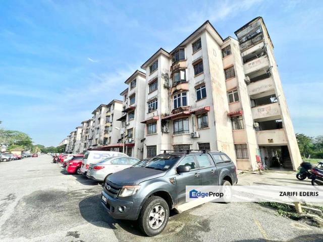 Flat for sale in Tanjong Sepat, Selangor