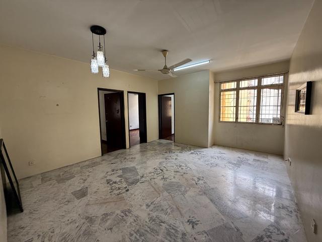 Apartment for sale in Petaling, Subang Jaya