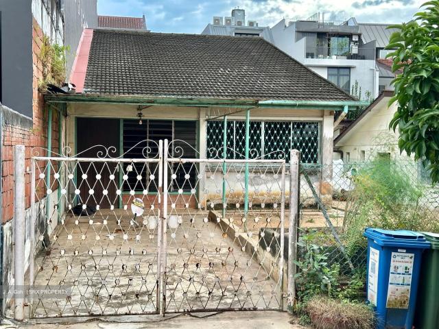 Detached House for sale