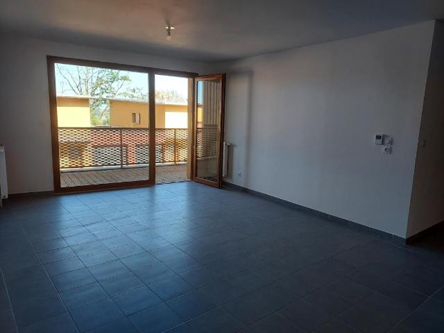 Appartement location à Les Pérouzes, Foissiat
