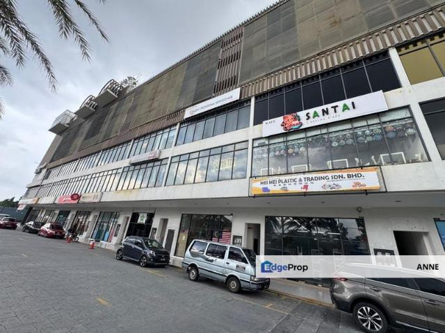 Shop for rent in Kajang, Langat