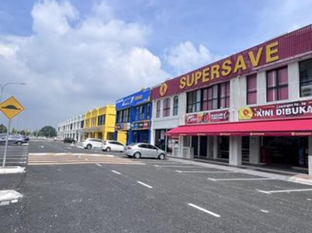 Shop for rent in Kajang, Langat
