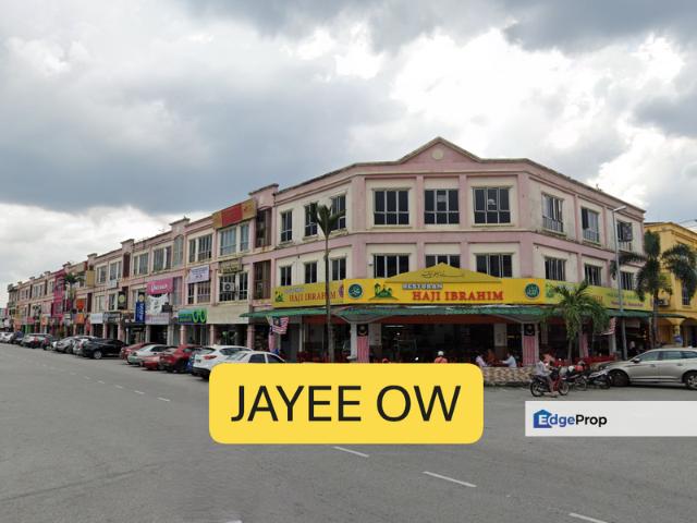 Shop for rent in Kajang, Langat