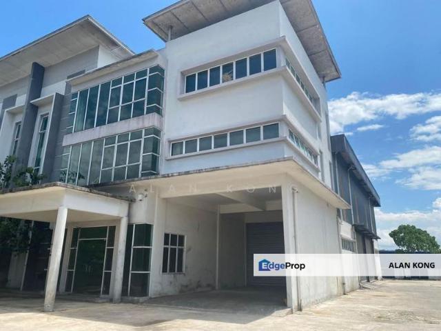 Warehouse for sale in Petaling, Alam Impian