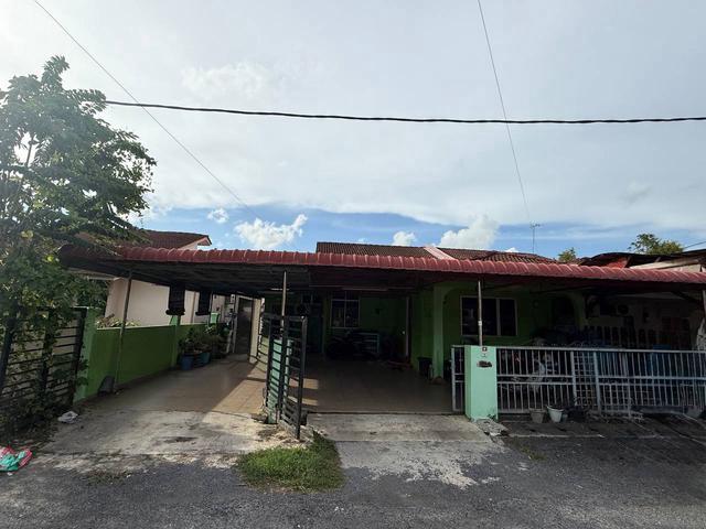 Residential House for sale in Kangar