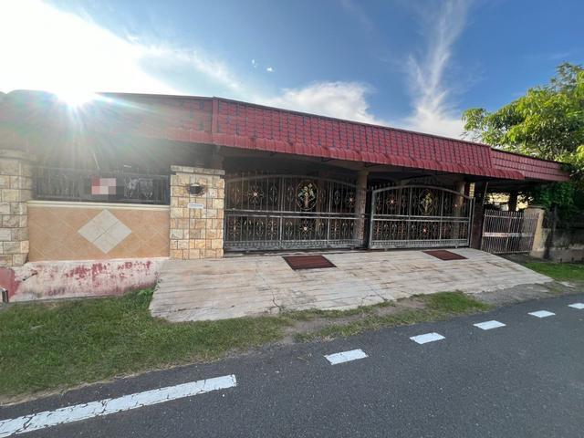 Residential House for sale in Segamat, Johor