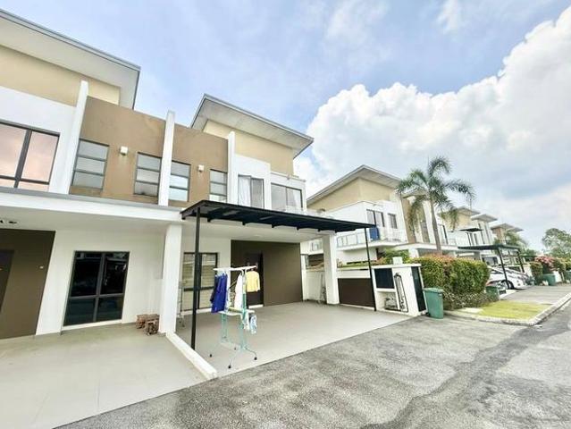 Residential House for sale in Kajang, Langat