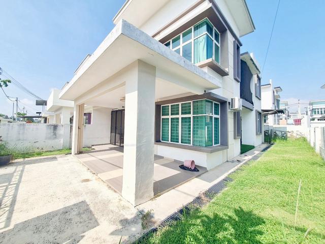 Residential House for sale in Durian Tunggal, Malaka