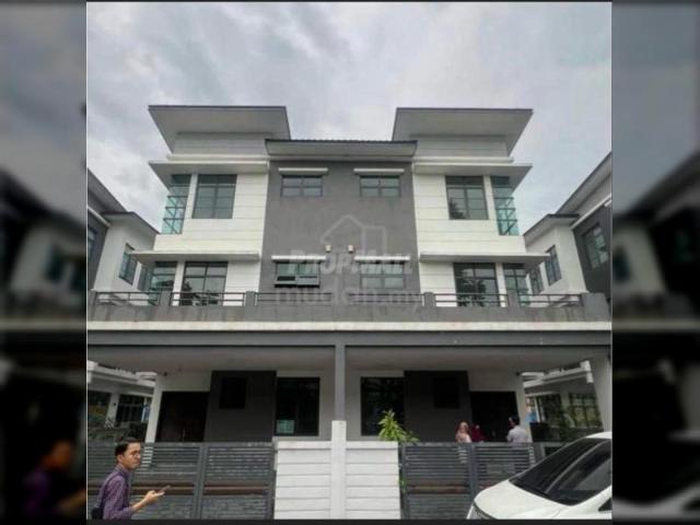 Apartment for rent in Country Heights Damansara, Kuala Lumpur