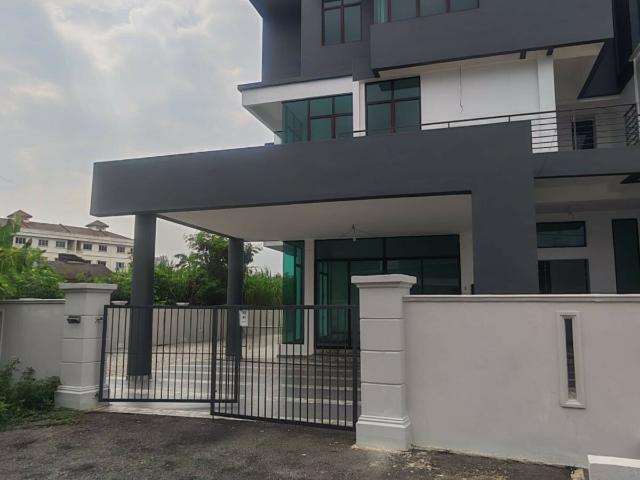 Residential House for sale in Kampung Kubang Buaya, Kuantan