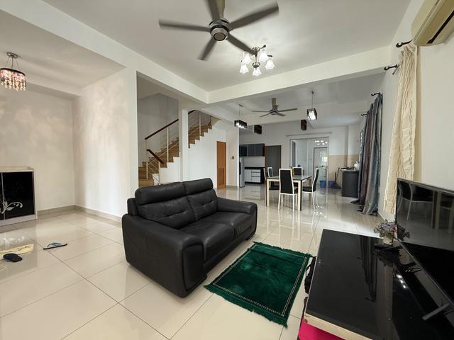 Residential House for rent in Selayang, Selangor