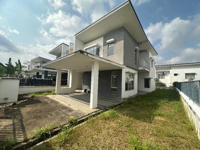 Residential House for sale in Petaling, Alam Impian
