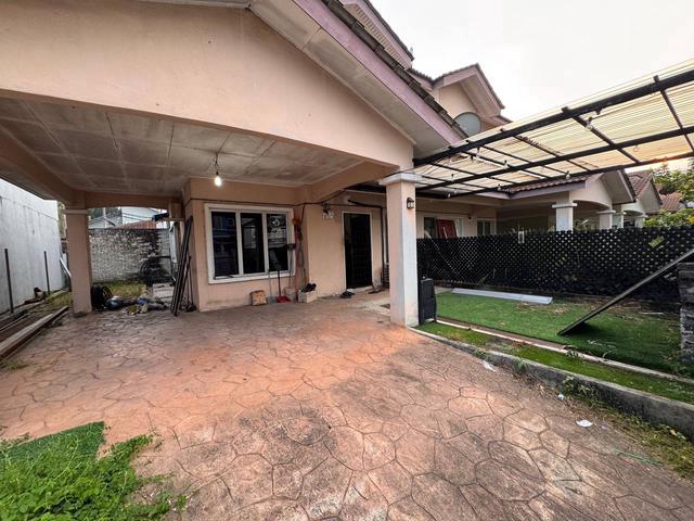 Residential House for sale in Selayang, Selangor