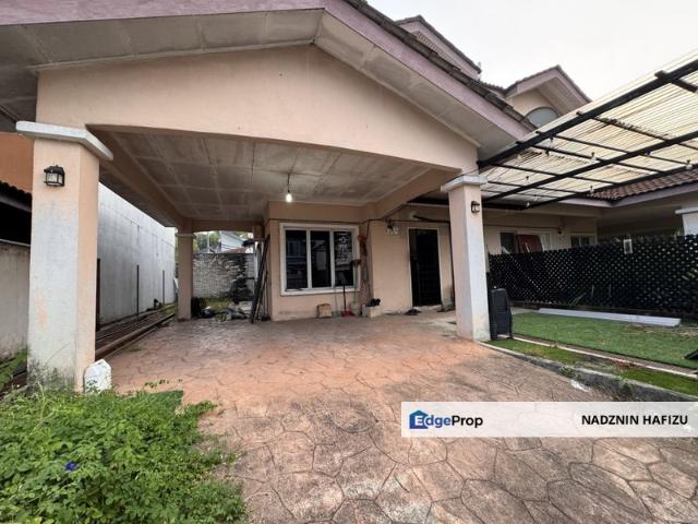 House for sale in Selayang, Selangor