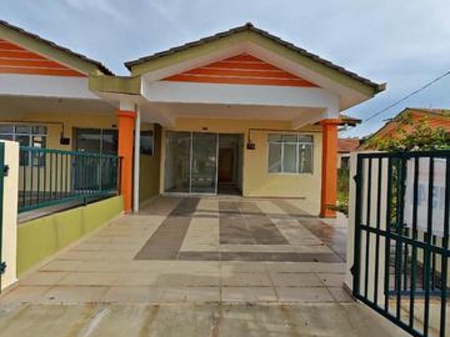 House for sale in Lumut, Manjung