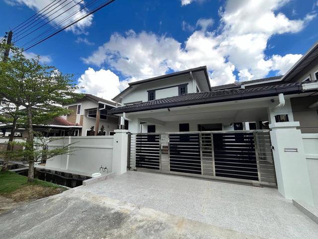 Terraced House for sale in Tanjong Sepat, Selangor