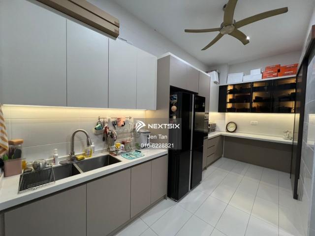 Residential House for sale in Simpang Renggam, Kluang
