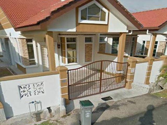 Residential House for sale in Sungai Udang, Malaka