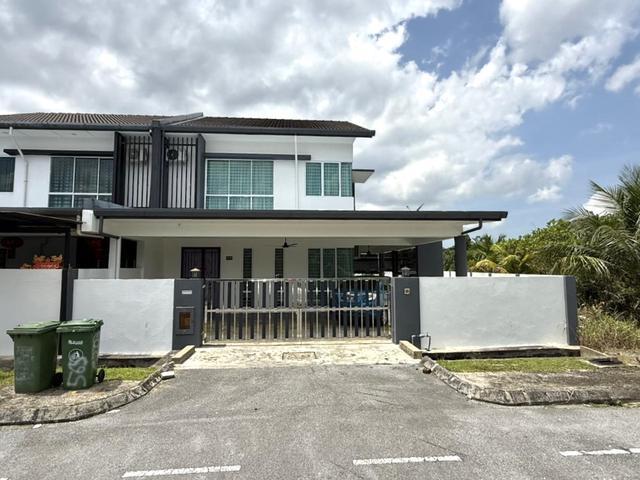 Residential House for sale in Samarahan, Kota Samarahan
