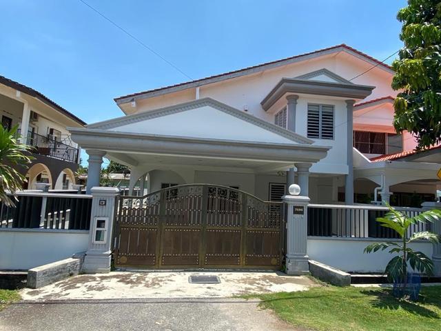 Residential House for sale in Malaka