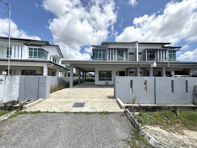 Residential House for sale in Samarahan, Kota Samarahan