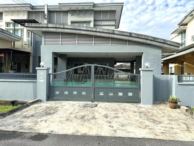 Residential House for sale in Samarahan, Kota Samarahan