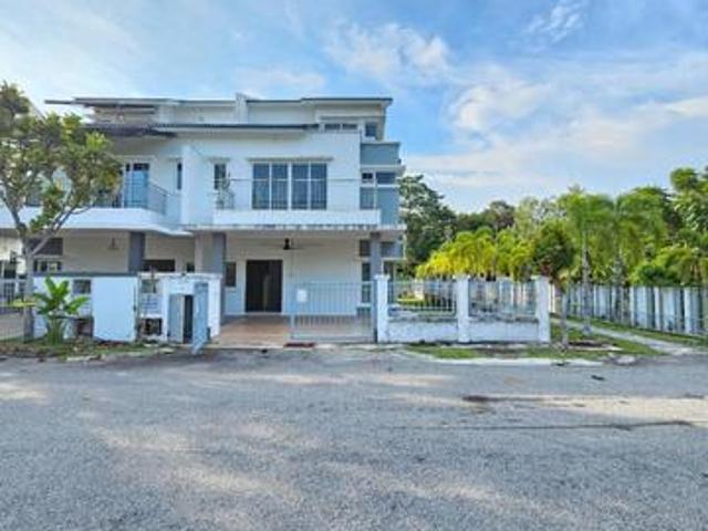 Residential House for sale in Ayer Keroh, Melaka Tengah