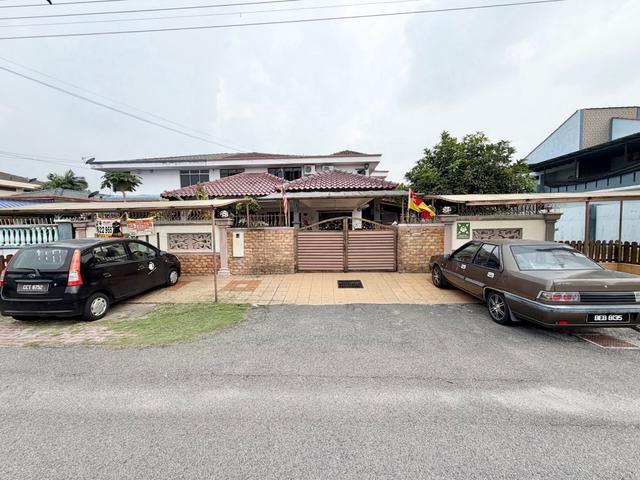 Residential House for sale in Bandaraya Klang, Klang