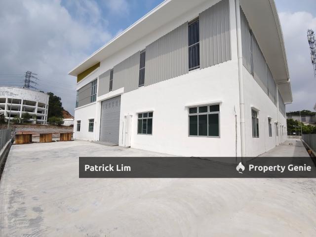 Warehouse for rent in Malaka