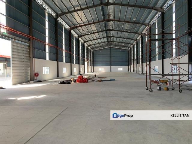 Warehouse for rent in Petaling, Alam Impian