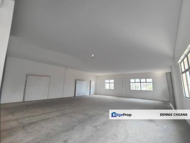 Warehouse for rent in Ulu Tiram, Johor