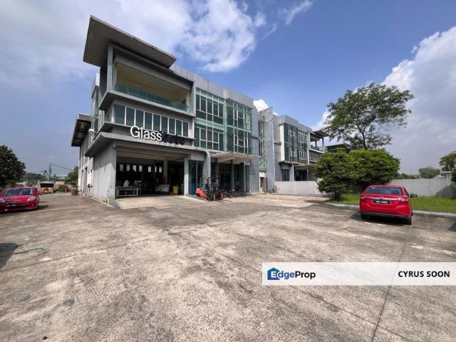 Warehouse for sale in Petaling, Subang Jaya