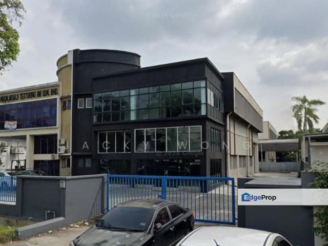 Warehouse for rent in Shah Alam, Petaling